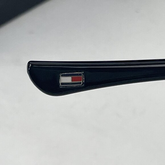 Tommy Hilfiger Rumi WN OL581 Aviator Sunglasses Silver Frame w/Dark Lens - Picture 6 of 7